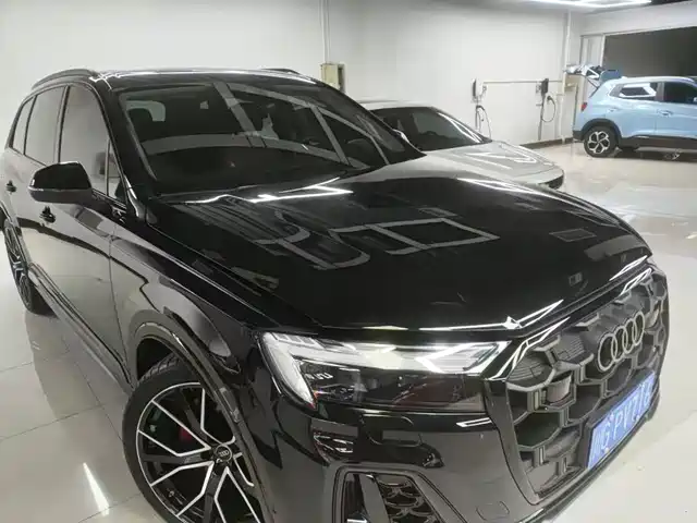 2025 Audi Q7