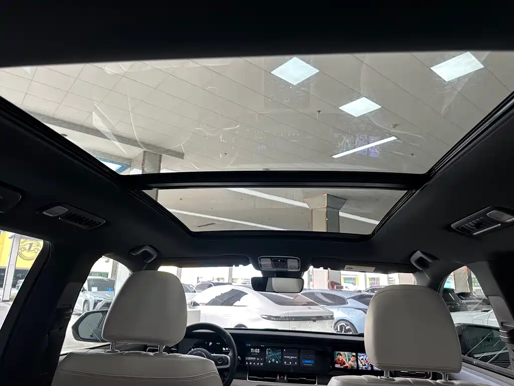 Li Auto Li ONE — миниатюра 24
