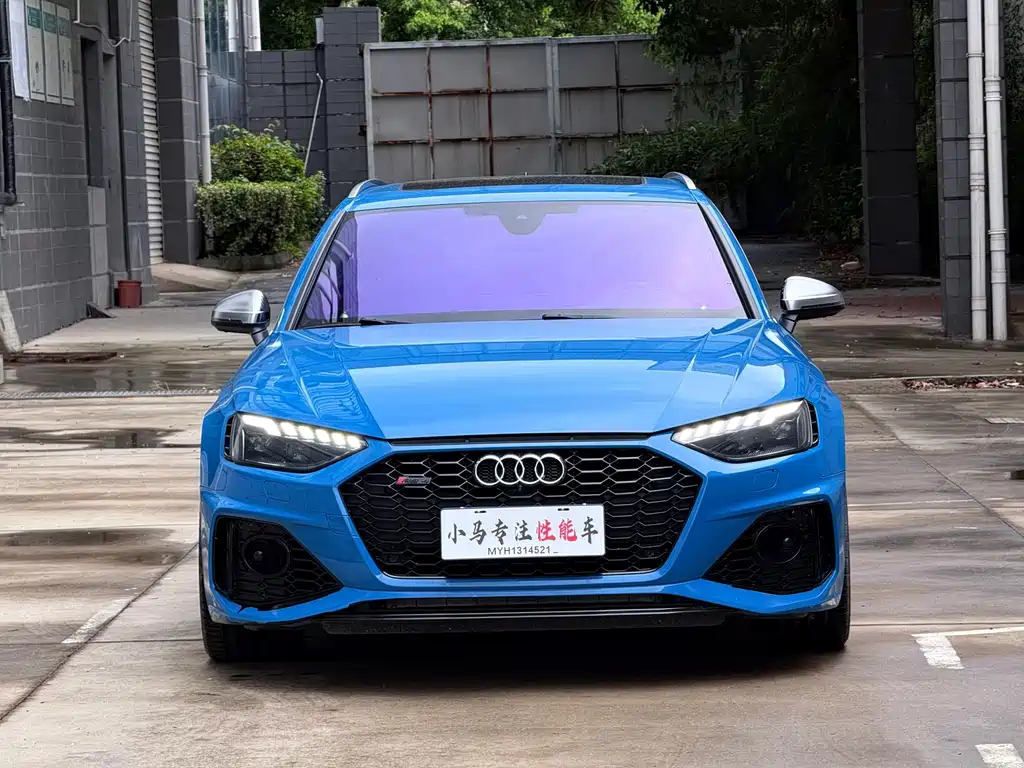 Audi RS 4 — миниатюра 2