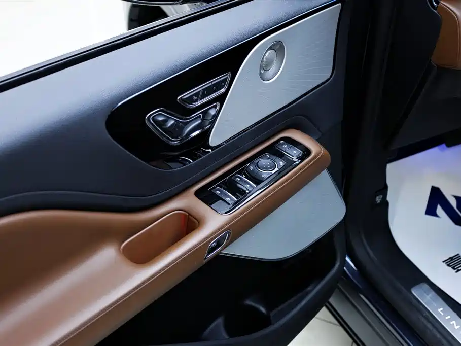 Lincoln Aviator — фотографии объявления, Фото 17
