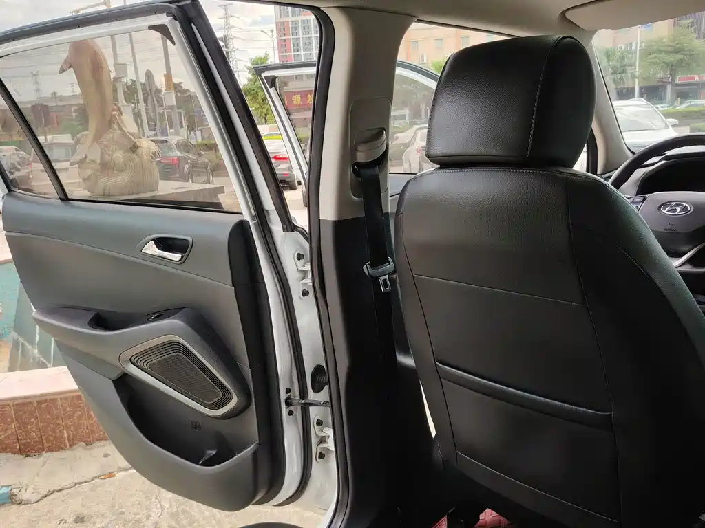 Hyundai ix35 — миниатюра 20
