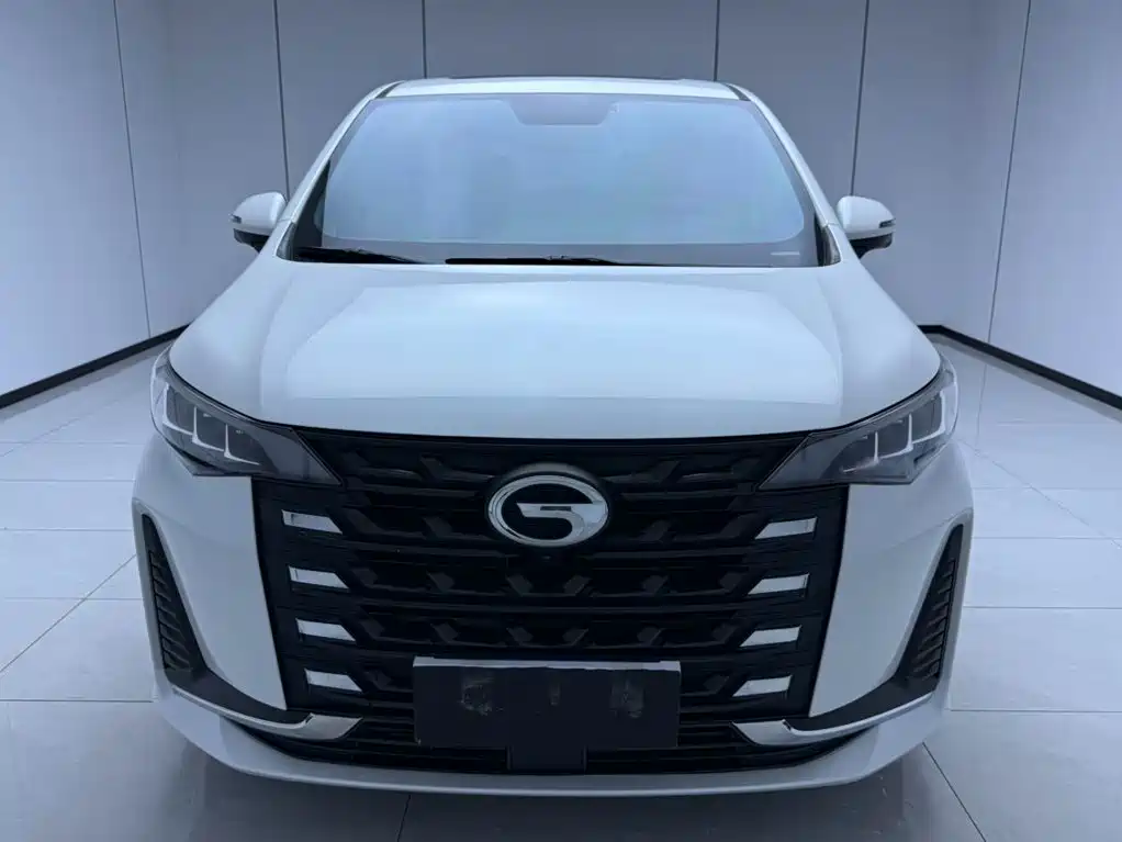 GAC Motor Trumpchi M6 — миниатюра 2