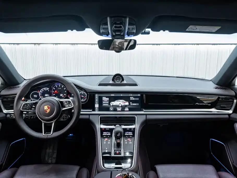 Porsche Panamera — миниатюра 15