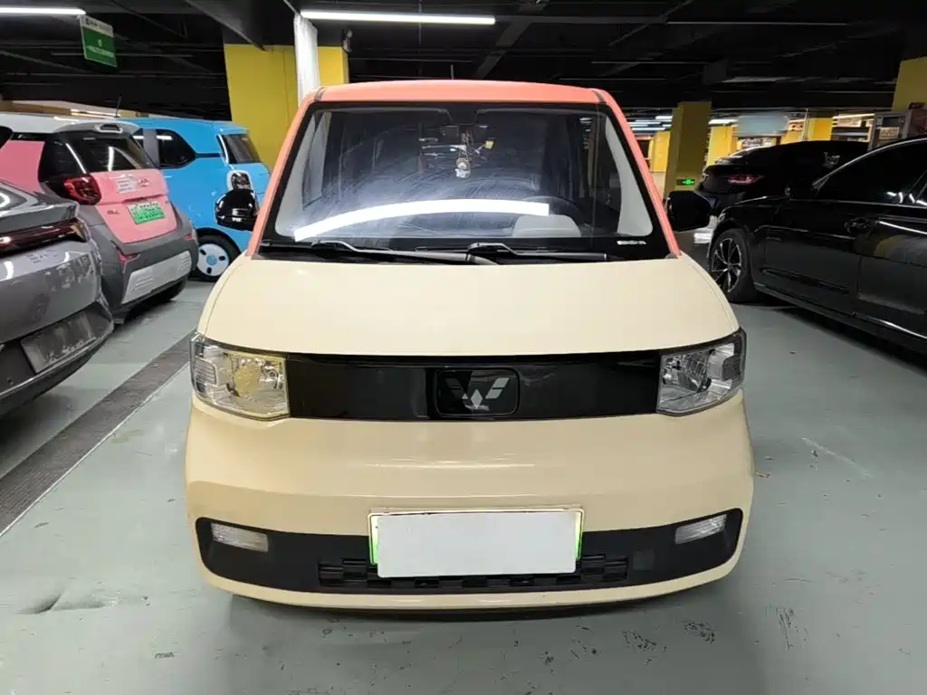 Wuling MINIEV — миниатюра 3