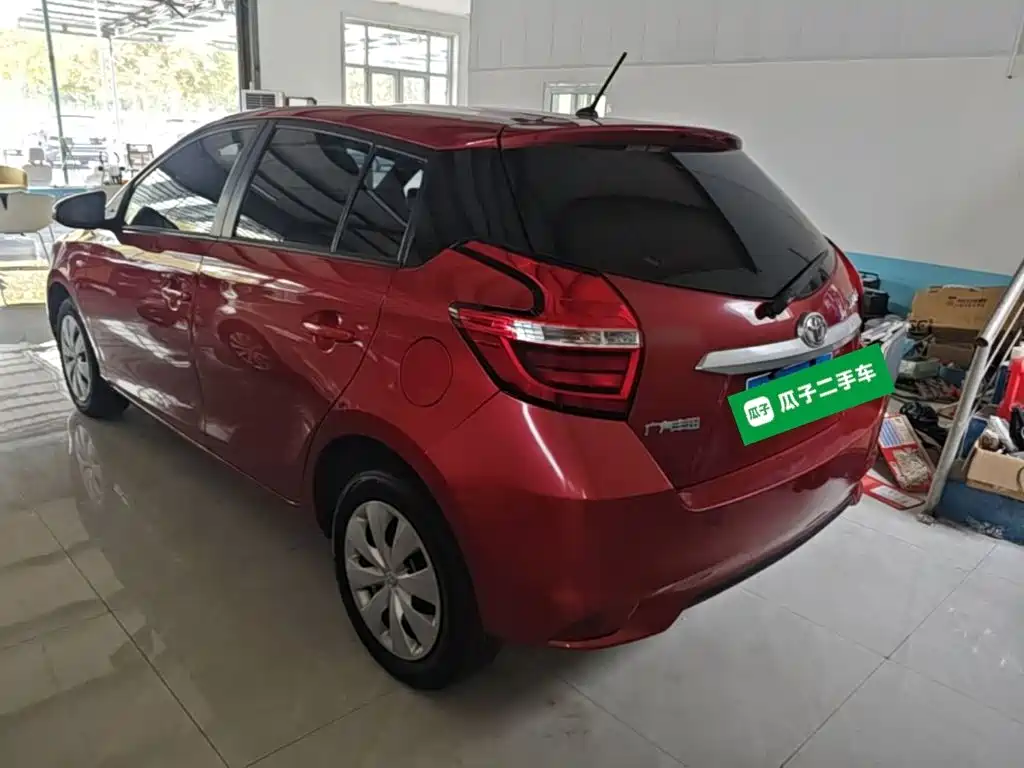 Toyota Yaris L — миниатюра 5