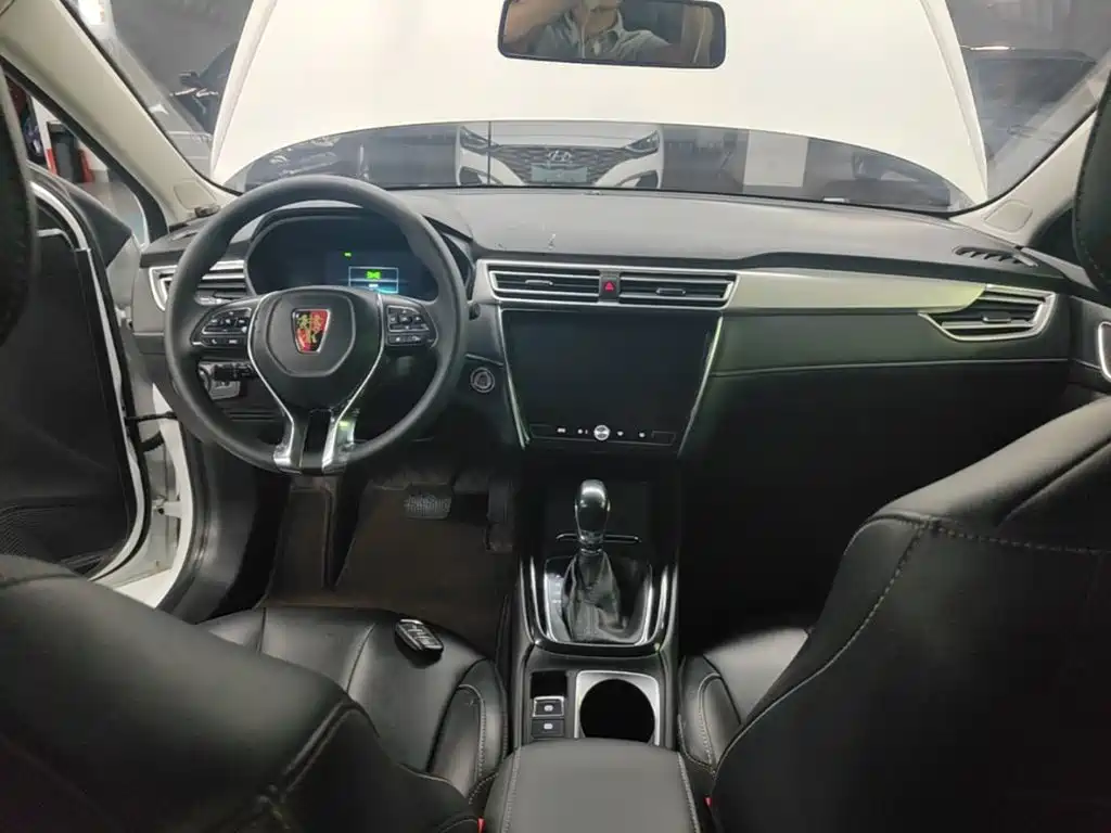 Roewe i5 — миниатюра 10