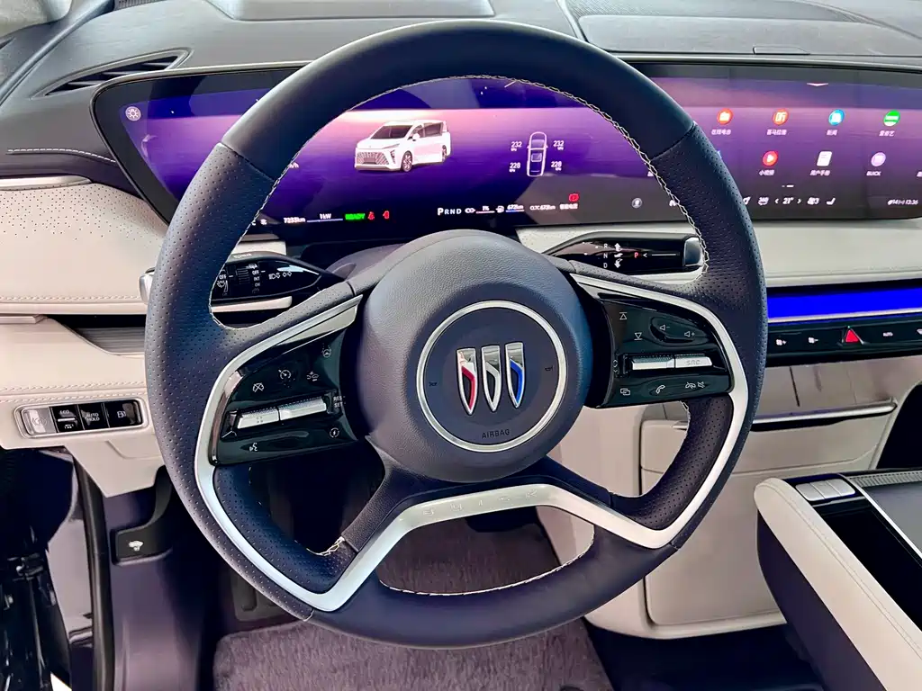 Buick GL8 Hybrid — миниатюра 16