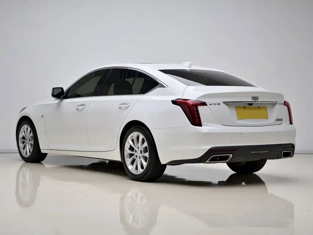 Cadillac CT5 — миниатюра 4