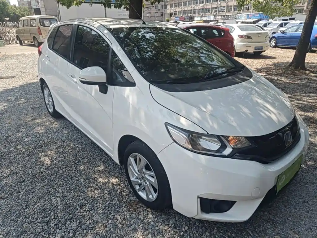 Honda Fit — миниатюра 4