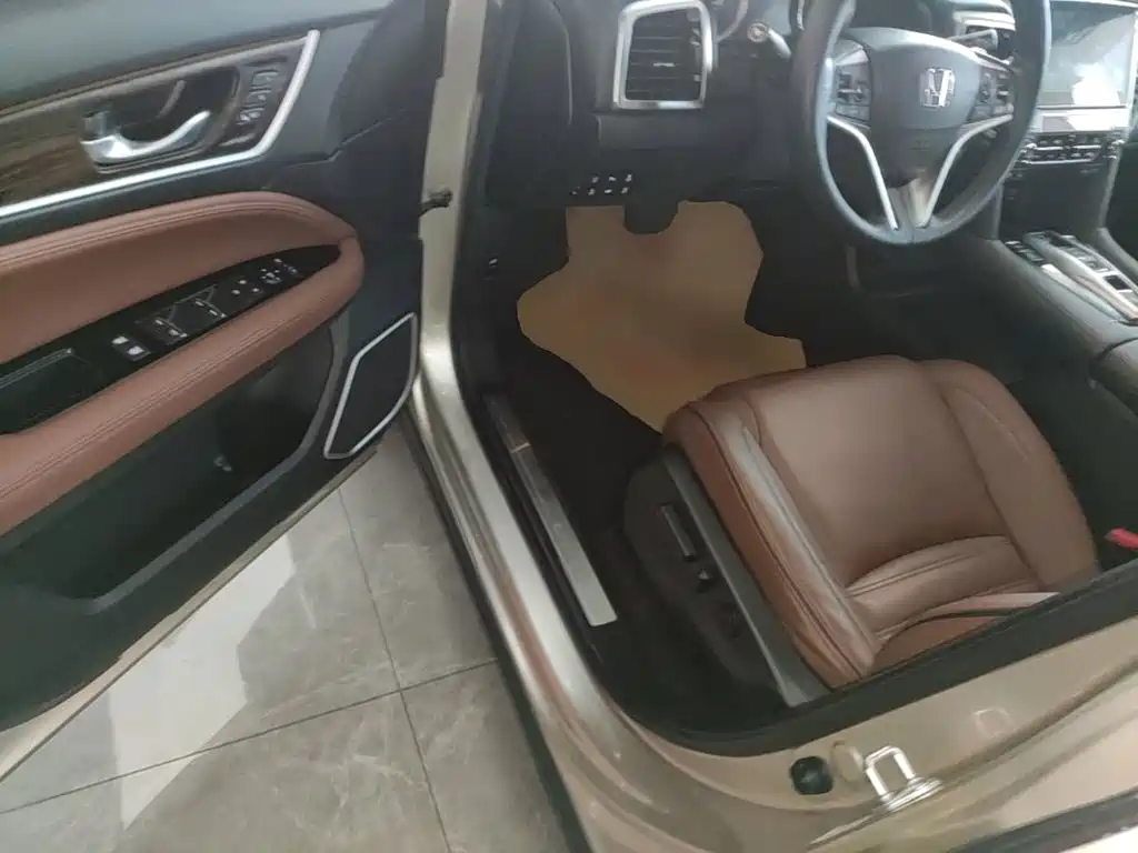 Honda UR-V — миниатюра 16