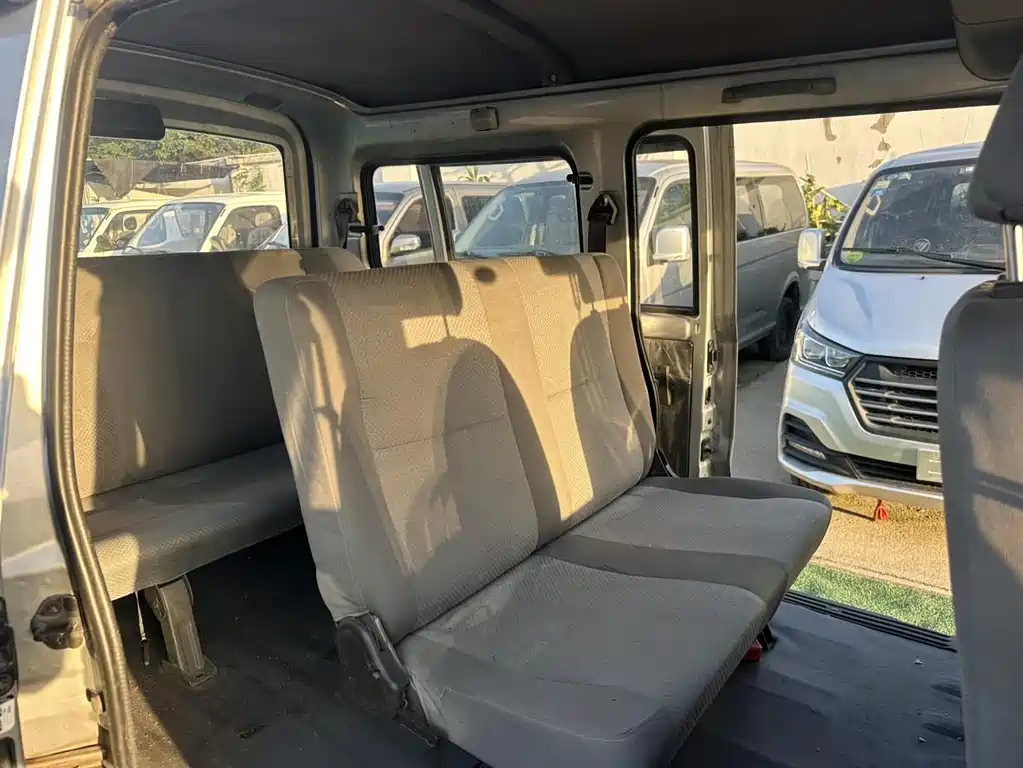 Wuling Rongguang 2011 1.2L