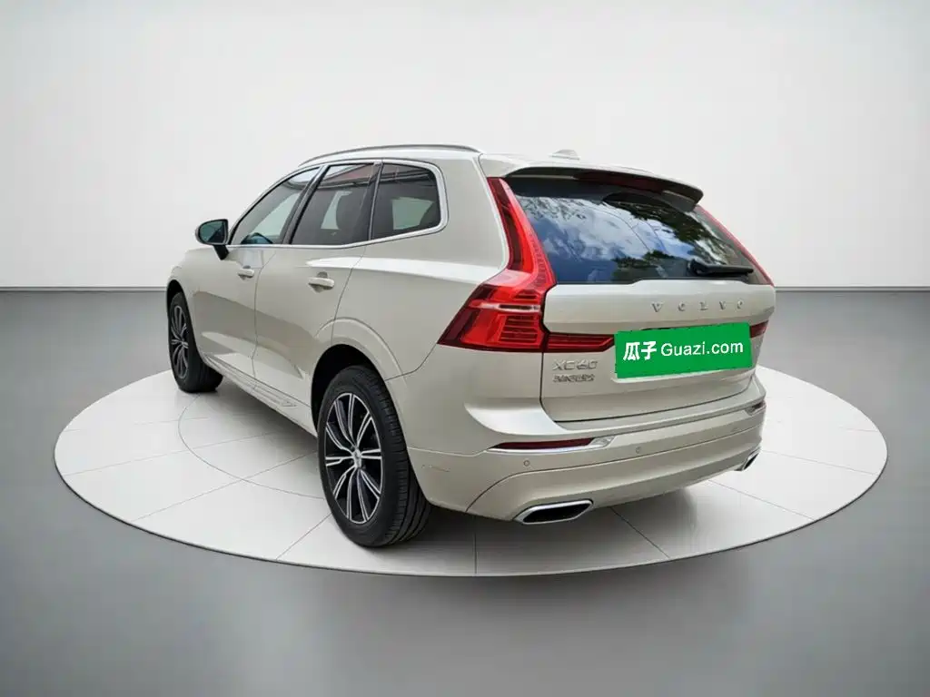 Volvo XC60 — миниатюра 25