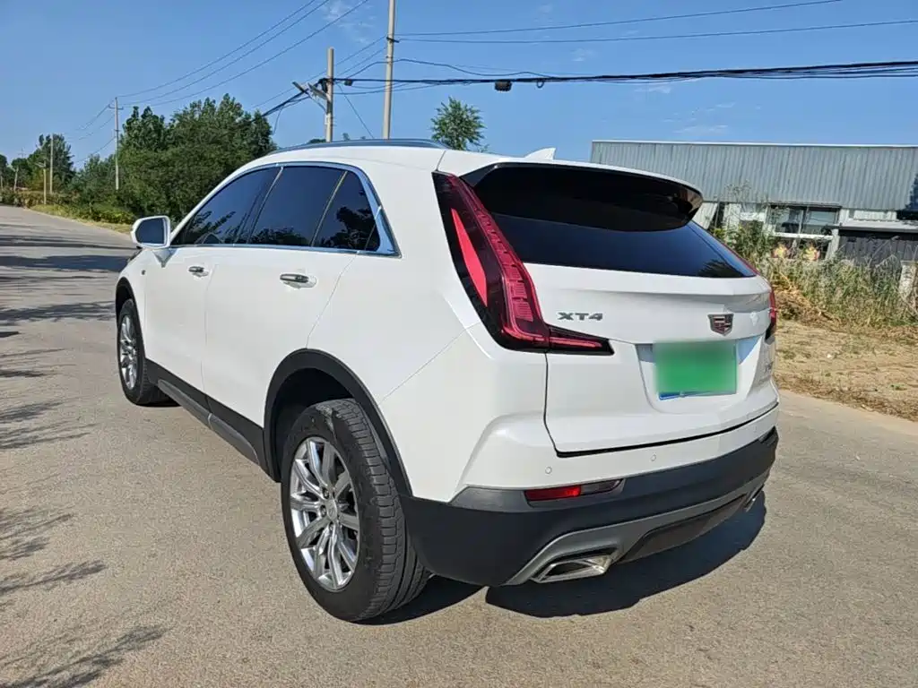 Cadillac XT4 — миниатюра 5