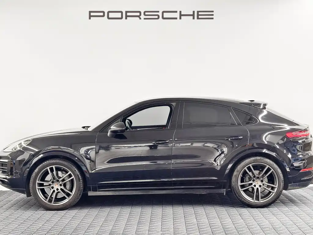 Porsche Cayenne — миниатюра 4