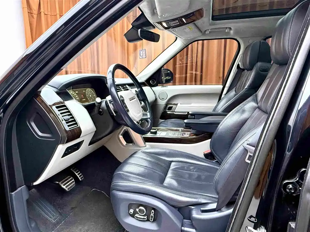 Land Rover Range Rover — миниатюра 7