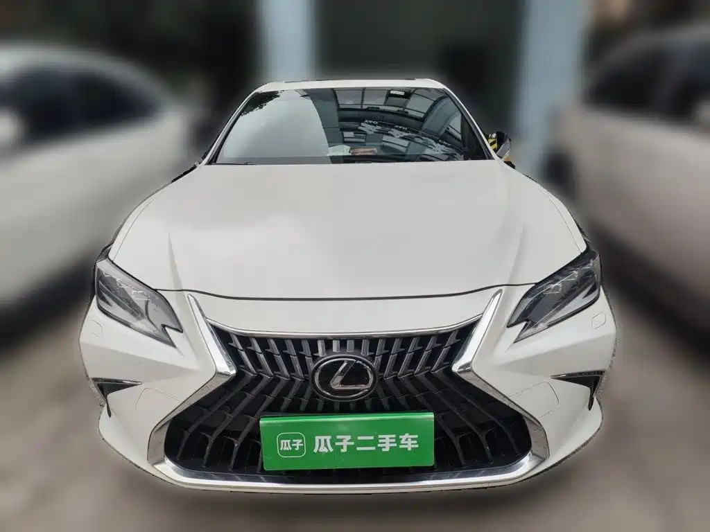Lexus ES — фотографии объявления, Фото 24