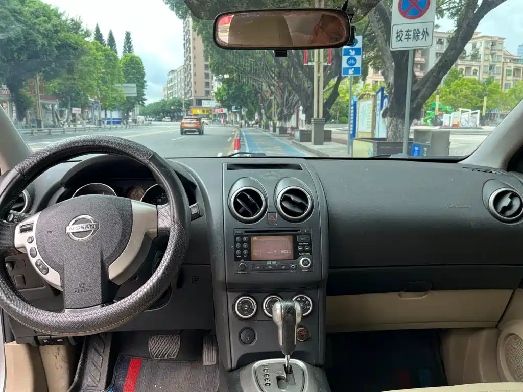 Nissan Qashqai — миниатюра 5