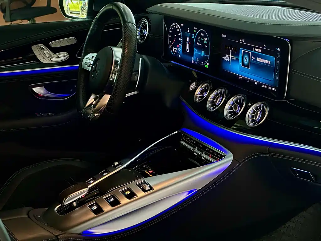 Mercedes-Benz AMG GT — миниатюра 18