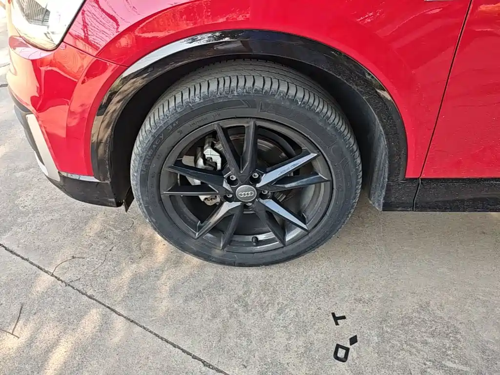 Audi Q2L — миниатюра 23