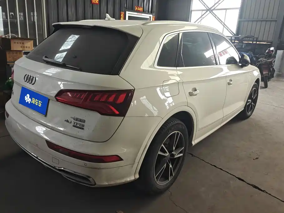 Audi Q5L — миниатюра 3