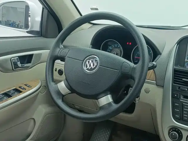 Buick Excelle — миниатюра 10