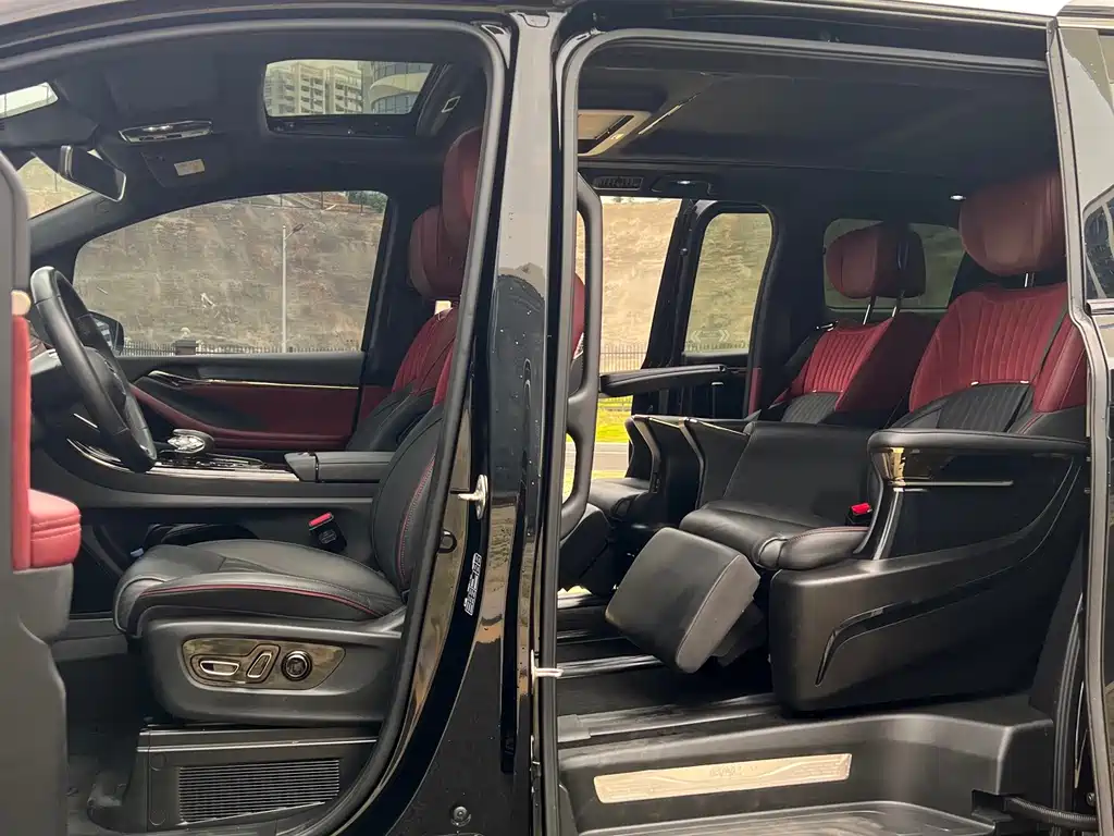 GAC Motor Trumpchi M8 — миниатюра 9