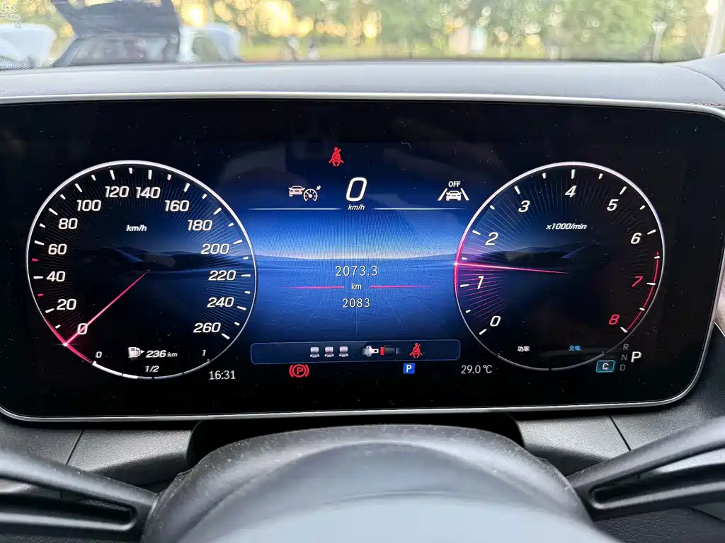 Mercedes-Benz GLC — миниатюра 14