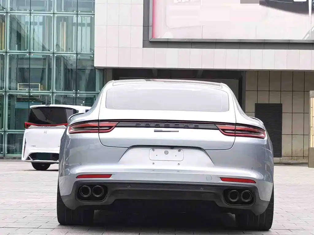 Porsche Panamera — миниатюра 16