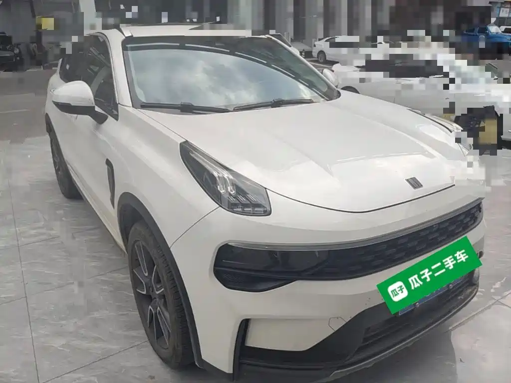 Lynk & Co 01 — миниатюра 4