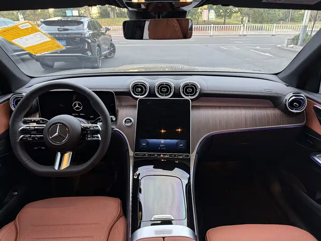 Mercedes-Benz GLC — миниатюра 7
