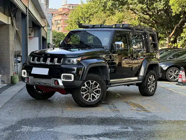 BAIC BJ40