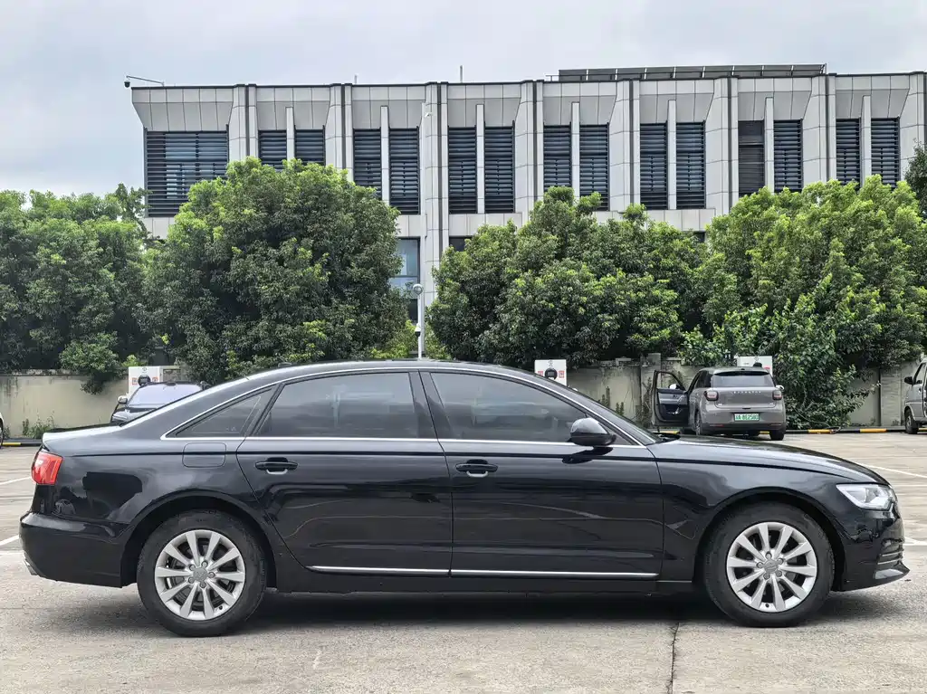 Audi A6L — миниатюра 3