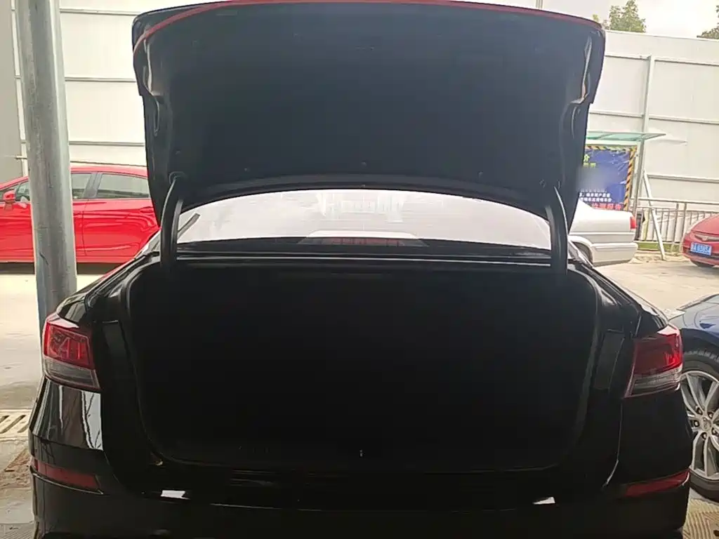 Kia K5 — миниатюра 19