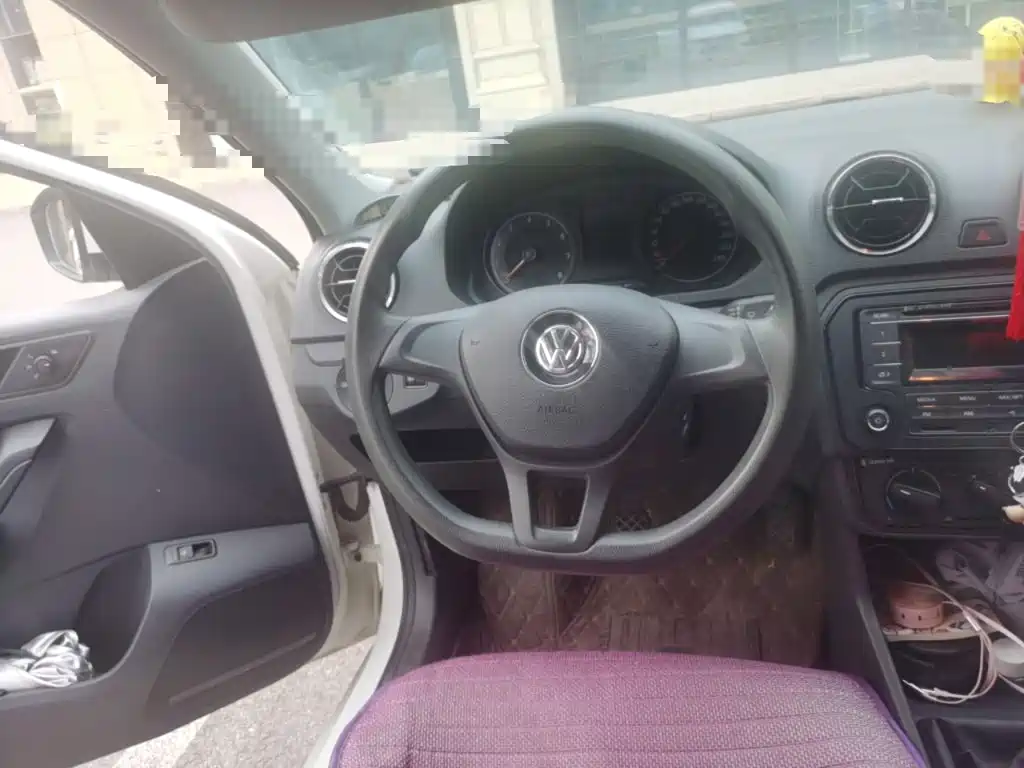 Volkswagen Jetta — миниатюра 6