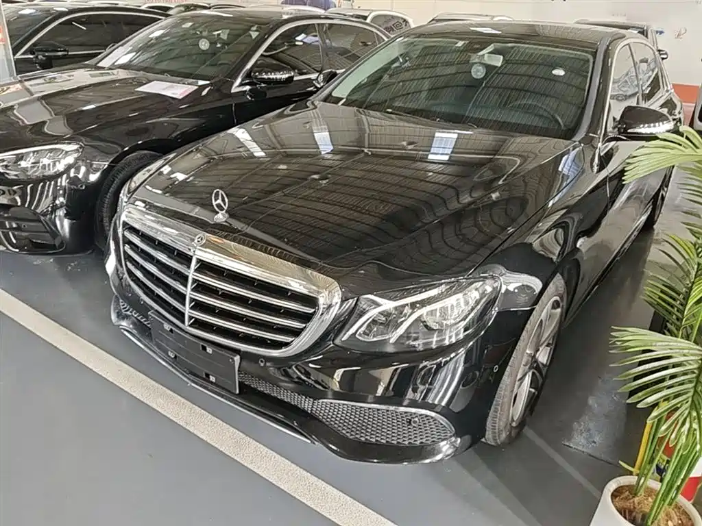 Mercedes-Benz E-Class 2018