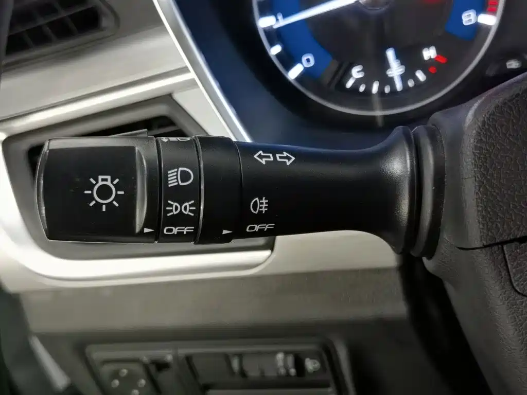 Geely Vision X3 — миниатюра 21