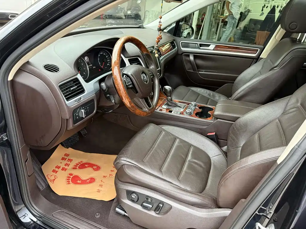 Volkswagen Touareg — миниатюра 7