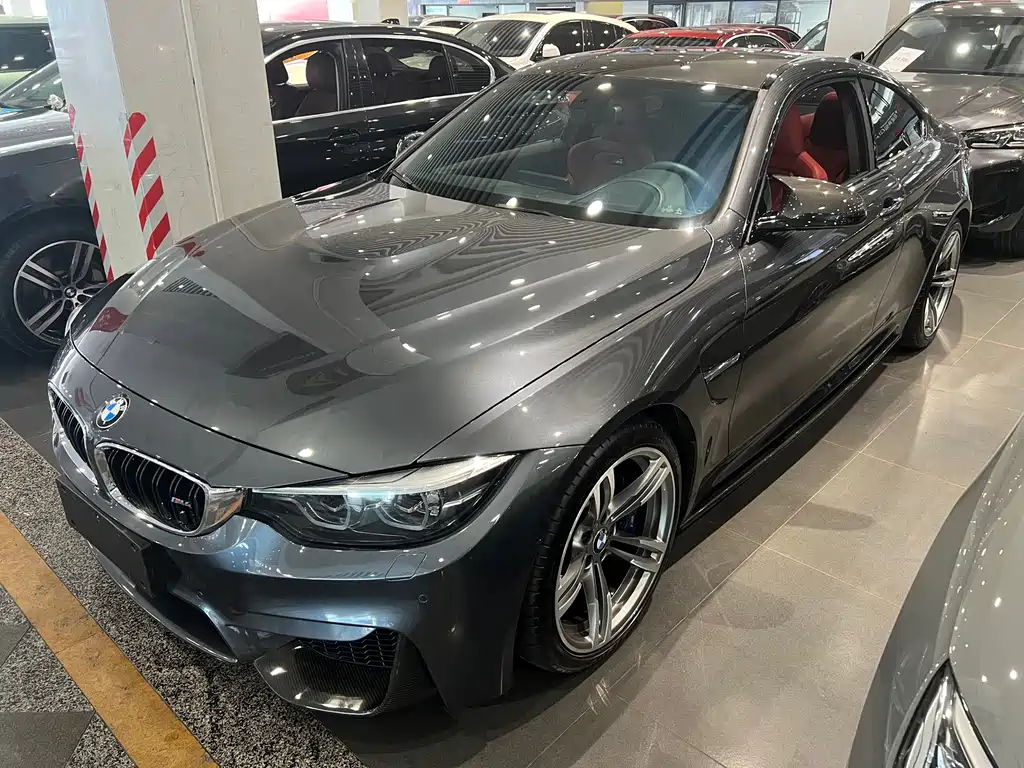 BMW M4