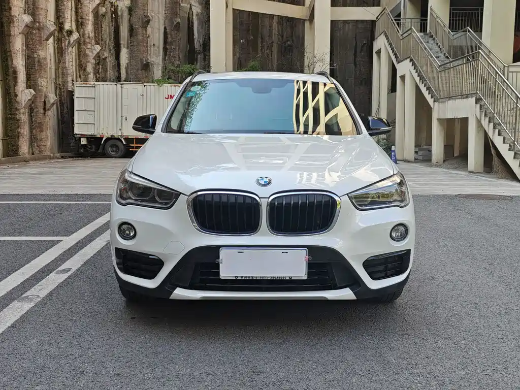 BMW X1 — миниатюра 2