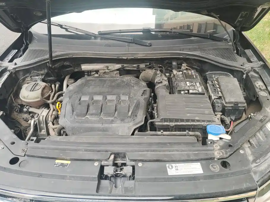 Volkswagen Tiguan L — миниатюра 10