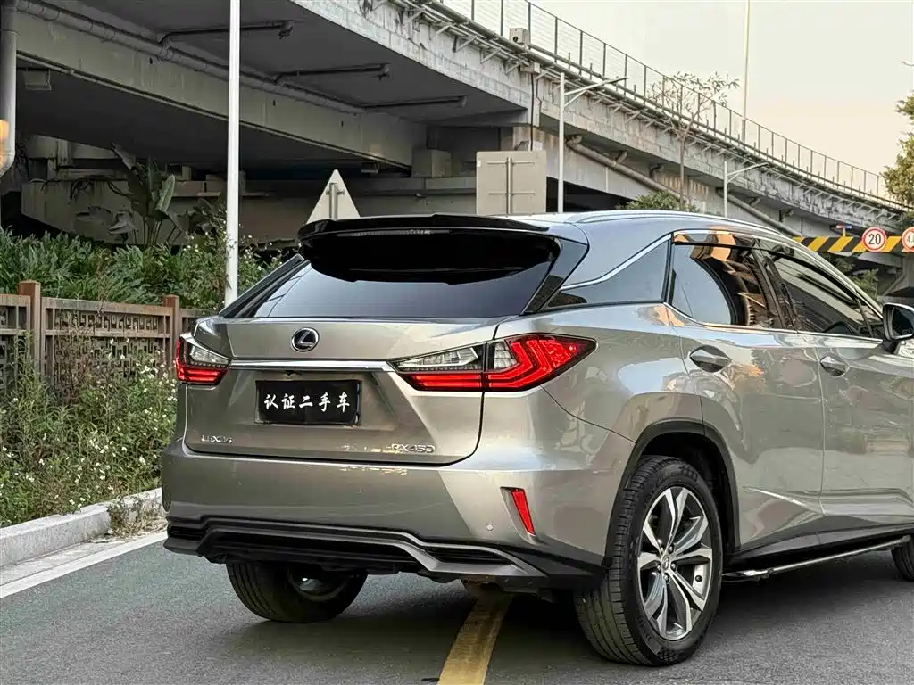 LEXUS RX