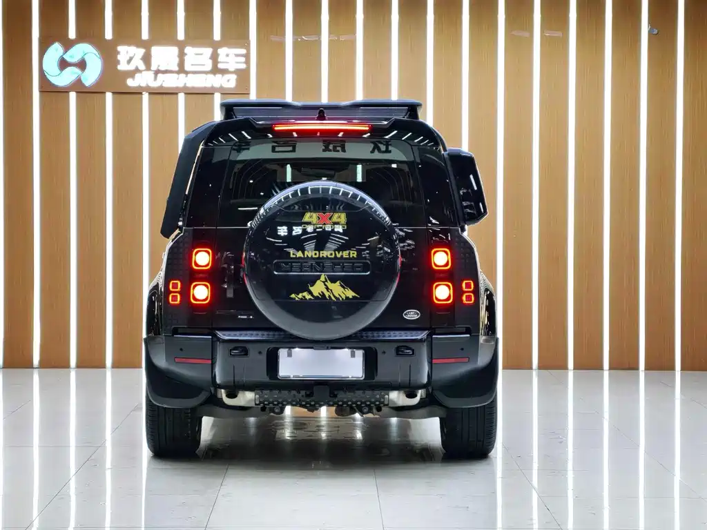 Land Rover Defender — миниатюра 26
