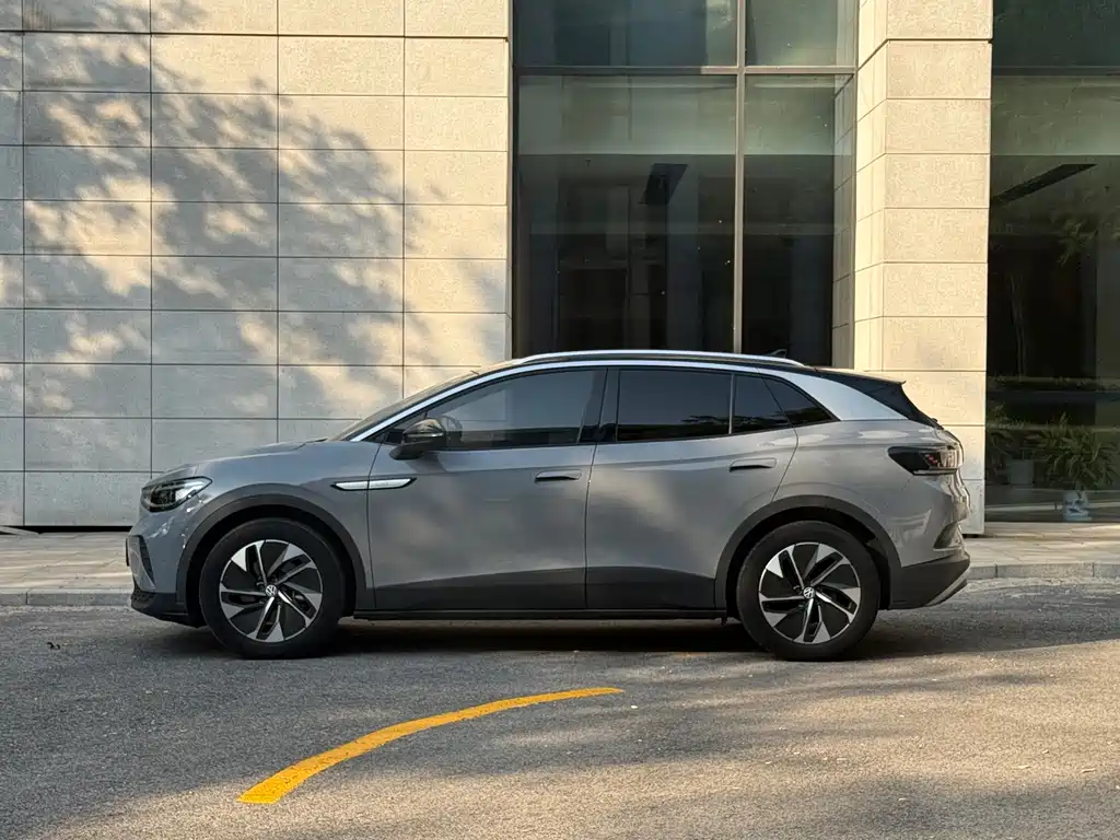 Volkswagen ID.4 Crozz — миниатюра 4