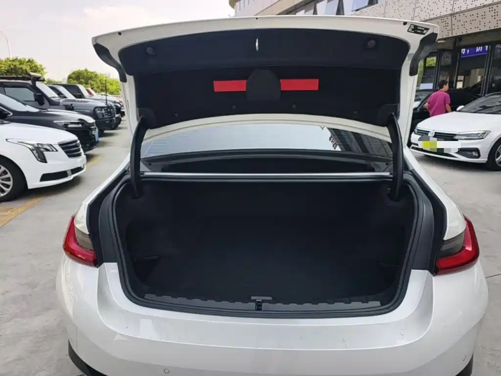 BMW i3 — миниатюра 19
