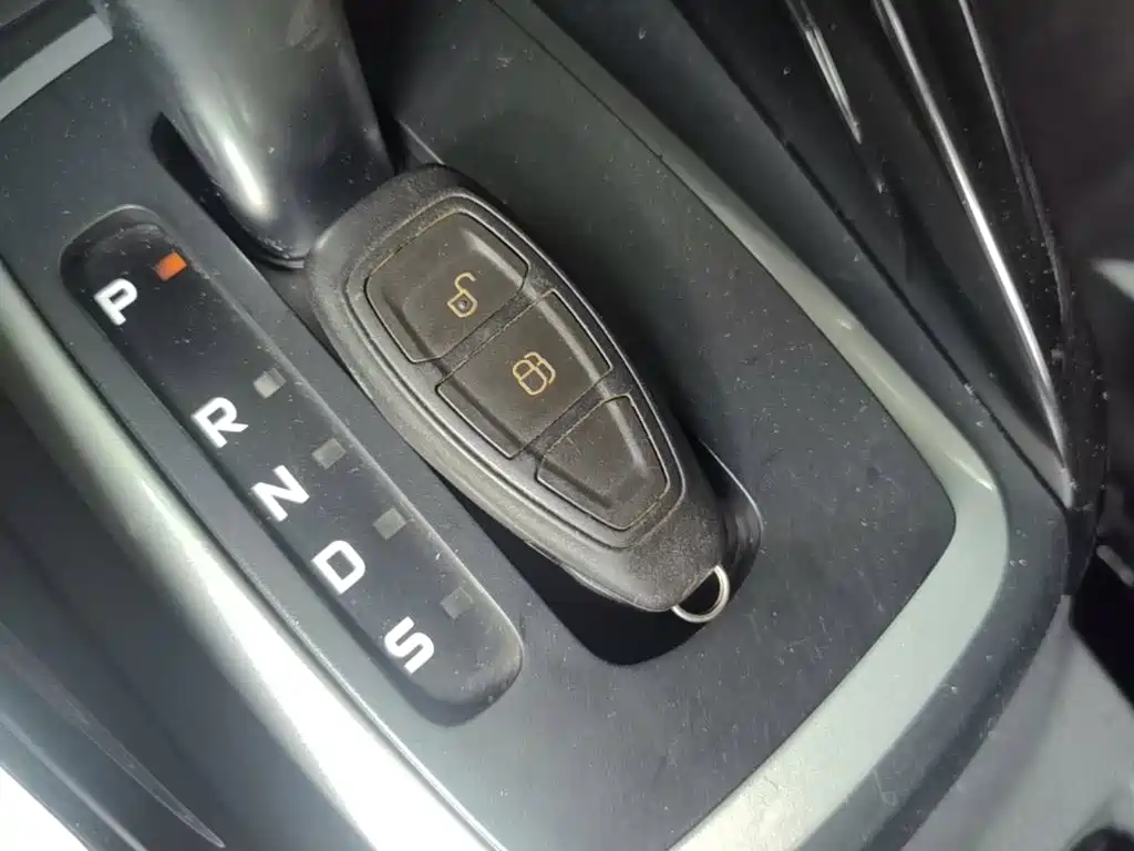Ford Ecosport — миниатюра 9