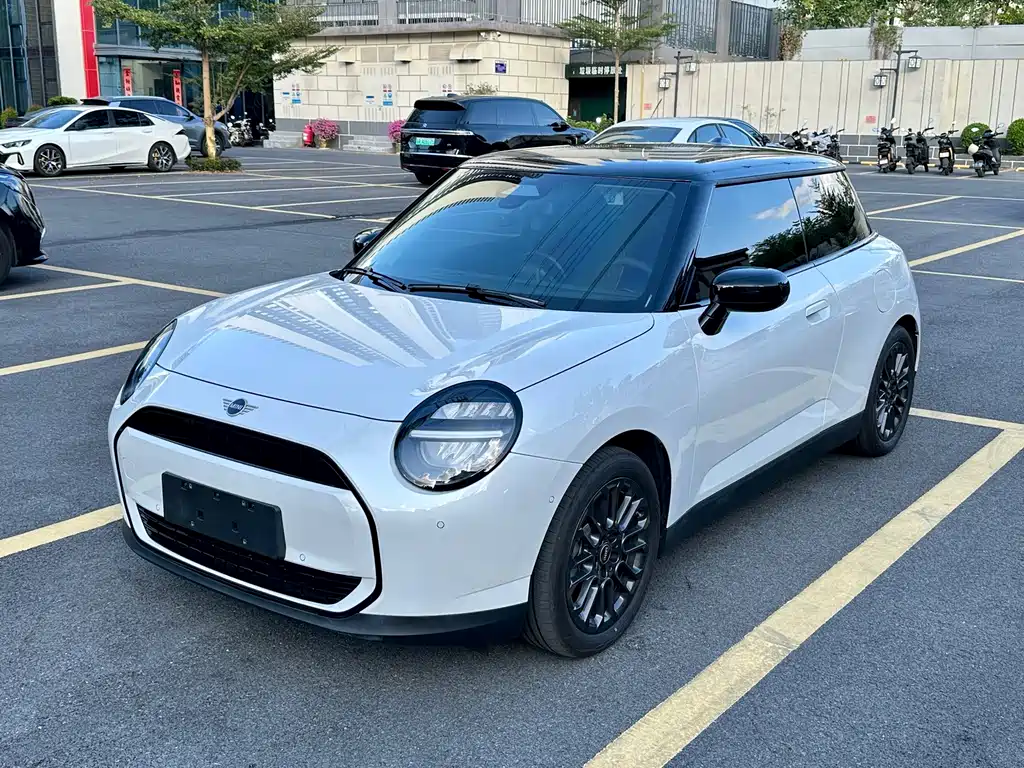 MINI MINI COOPER EV — миниатюра 8