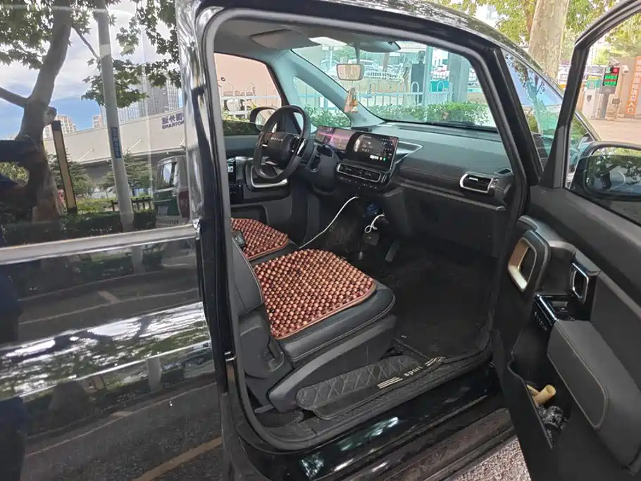 Baojun KiWi EV — миниатюра 8