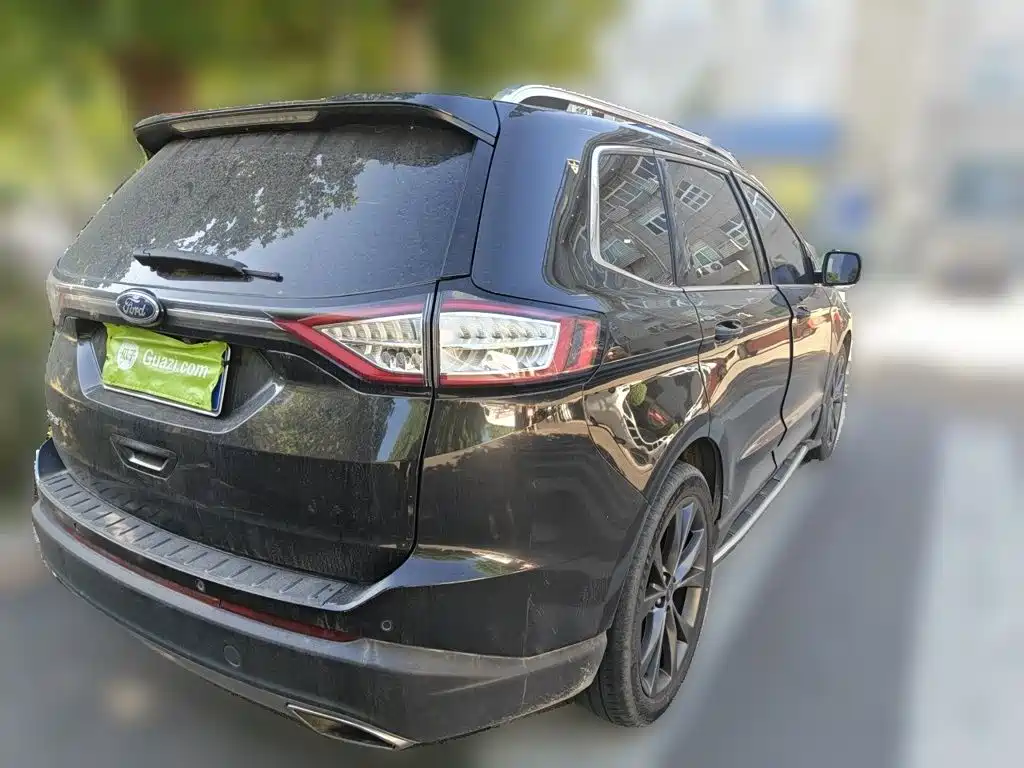 Ford Edge — миниатюра 4