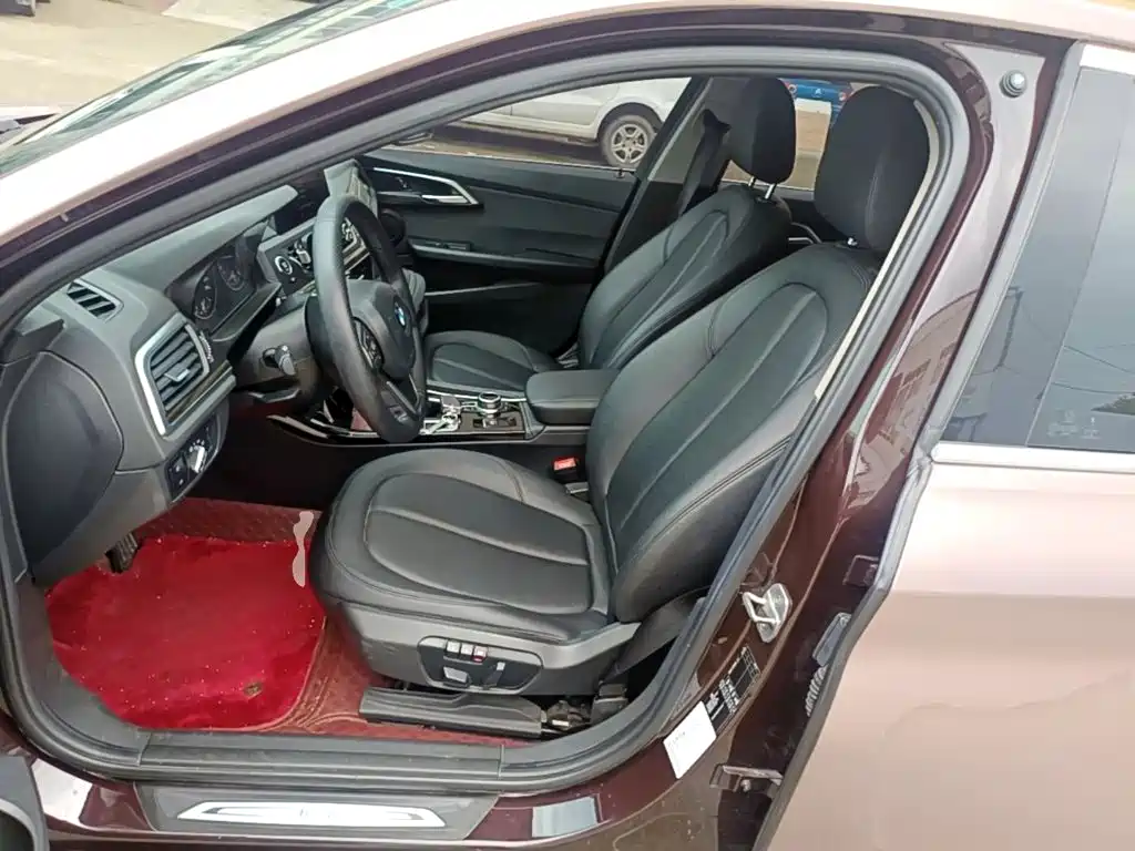 BMW 1 Series — миниатюра 15