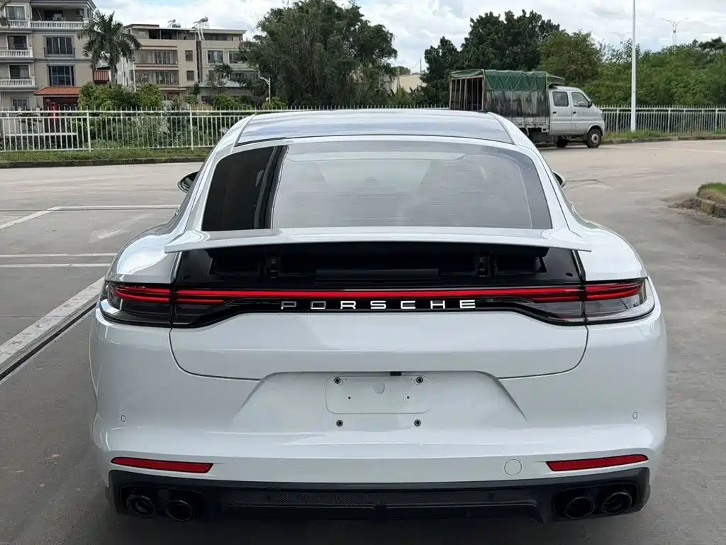 Porsche Panamera — миниатюра 3